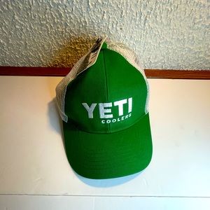NWT Yeti Hat